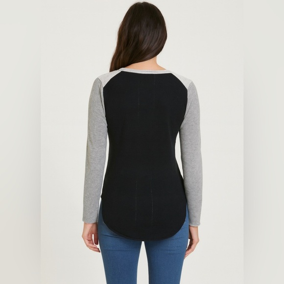 Max Studio Knit Cashmere  Colorblock Womens Sweater M Long Sleeves - Picture 8 of 8